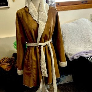 LOVESTITCH Trench Coat